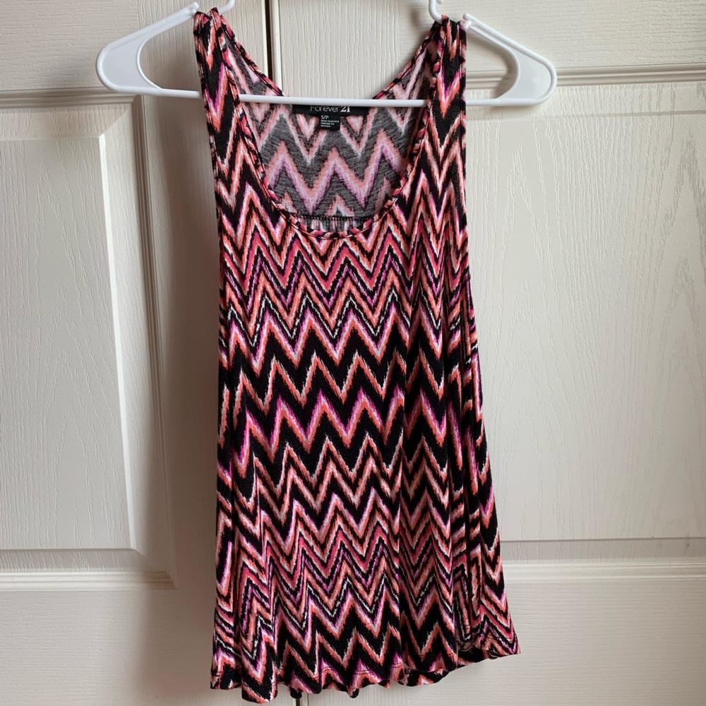 Forever 21 tank
